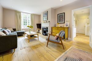 Photo 9- click for photo gallery